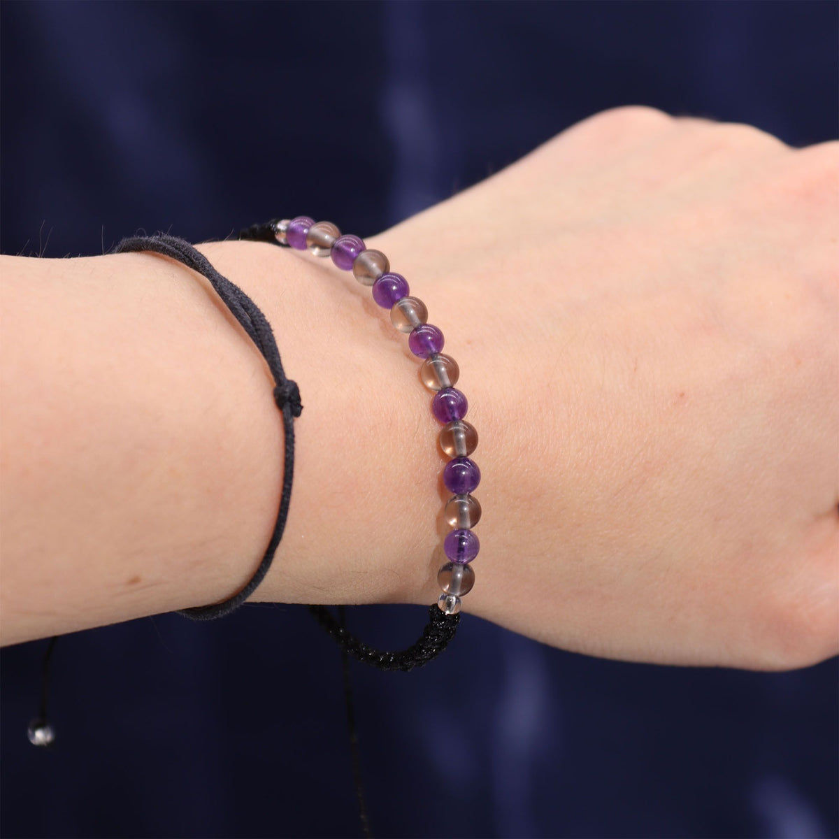 Written in the Stars – Capricorn · Zodiac Candle & Gemstone Bracelet – close-up