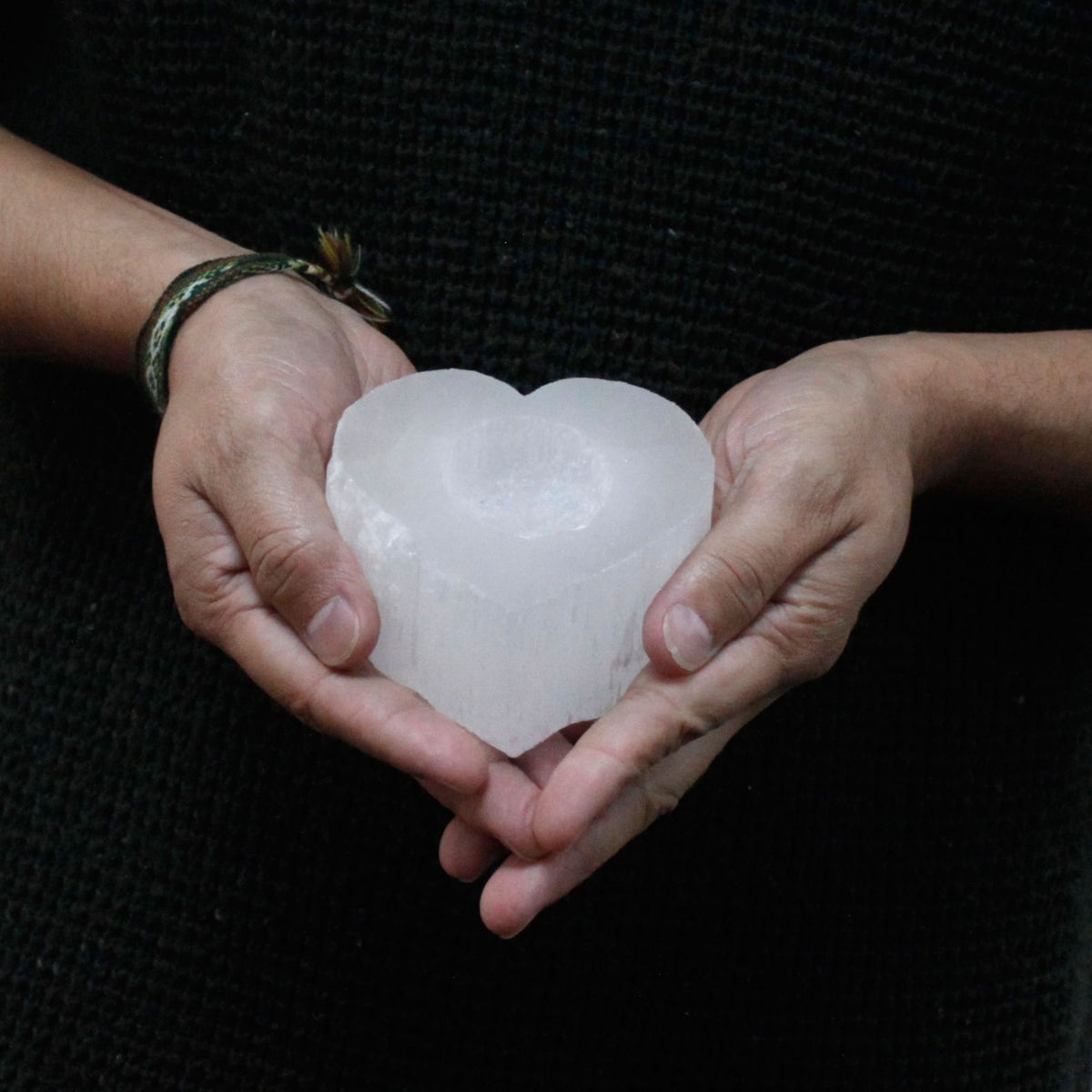 Selenite Candle Holder – Heart – close-up