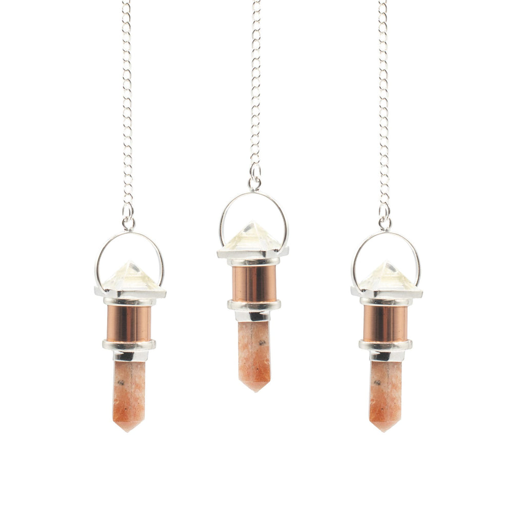 Pendulum – The Moon Chamber · Clear Quartz & Sunstone – detail view