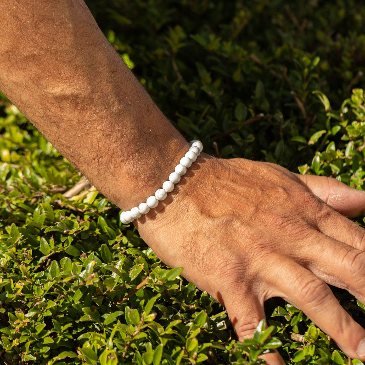 Petite Gemstone Bracelet – Howlite – close-up